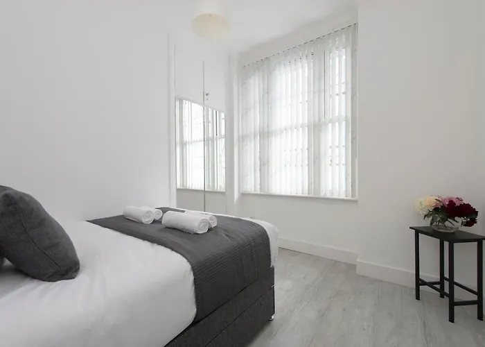 Best Budget-Friendly Accommodations in London