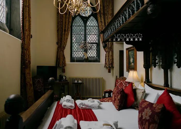 Top Hotels Near Lincoln Showground in Lincoln, UK